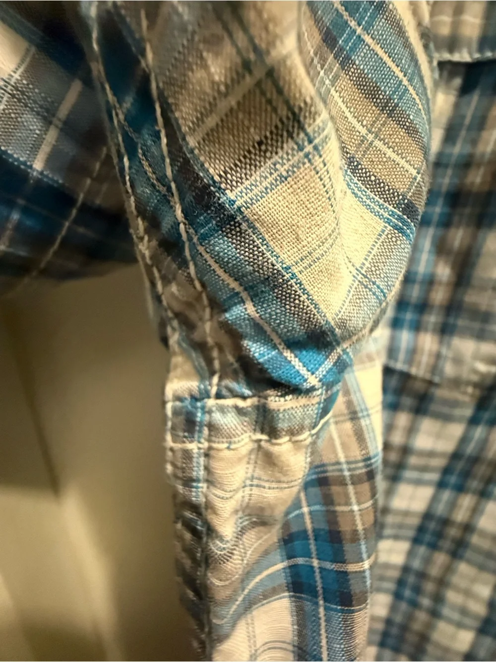 The North Face Men's Blue and White Plaid Short-Sleeve Button-Down Shirt